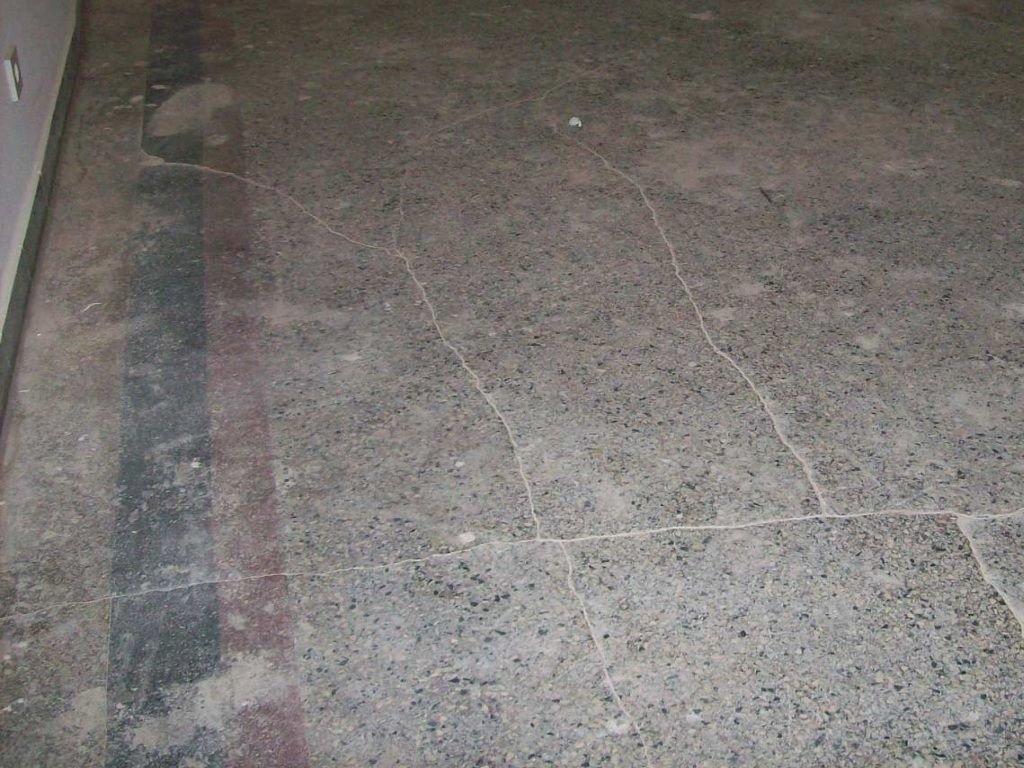Terrazzo-Restaurierung - Vorher
