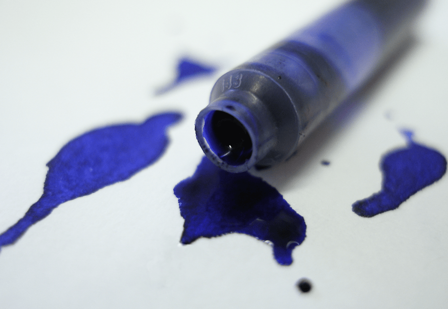 Marmor reinigen Farbflecke Tinte